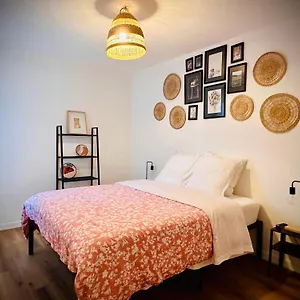  Apartment 40m2-air Conditioning-elevator-underground Parking-self Checkin! Climatise 40m2-ascenseur-parking Souterrain -arrivee Autonome Frankreich